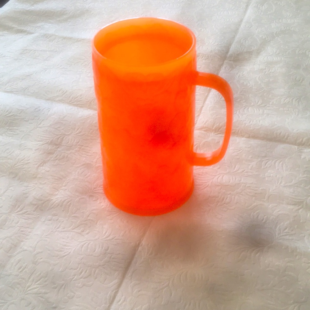 🔥2/$20🔥Double Wall Gel Freezer Orange Mug 
Flower Design - Picture 3 of 7